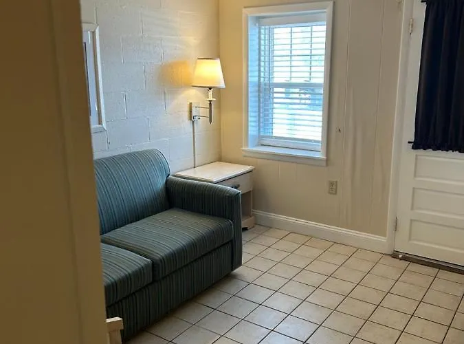 The Admiral Hotel/motel Motel 2*