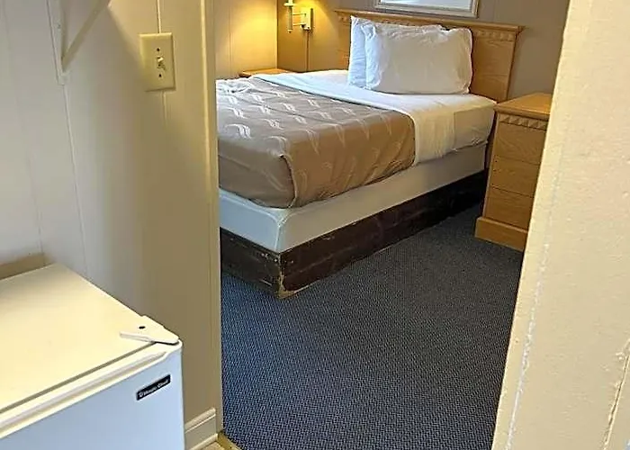 Motel The Admiral Hotel/motel 2*